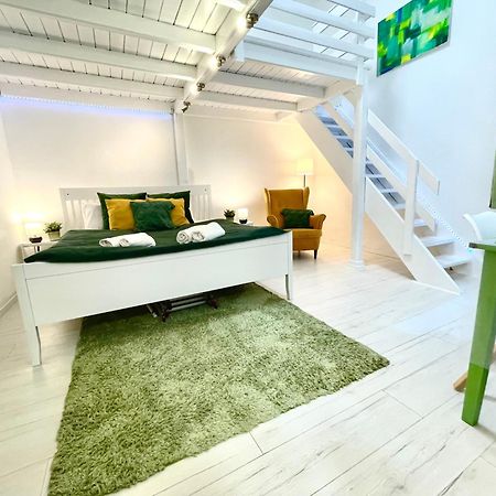 Teresian Apartment Near The Andrassy Street Free Air Conditioner Free Coffee Budapesta Exterior foto