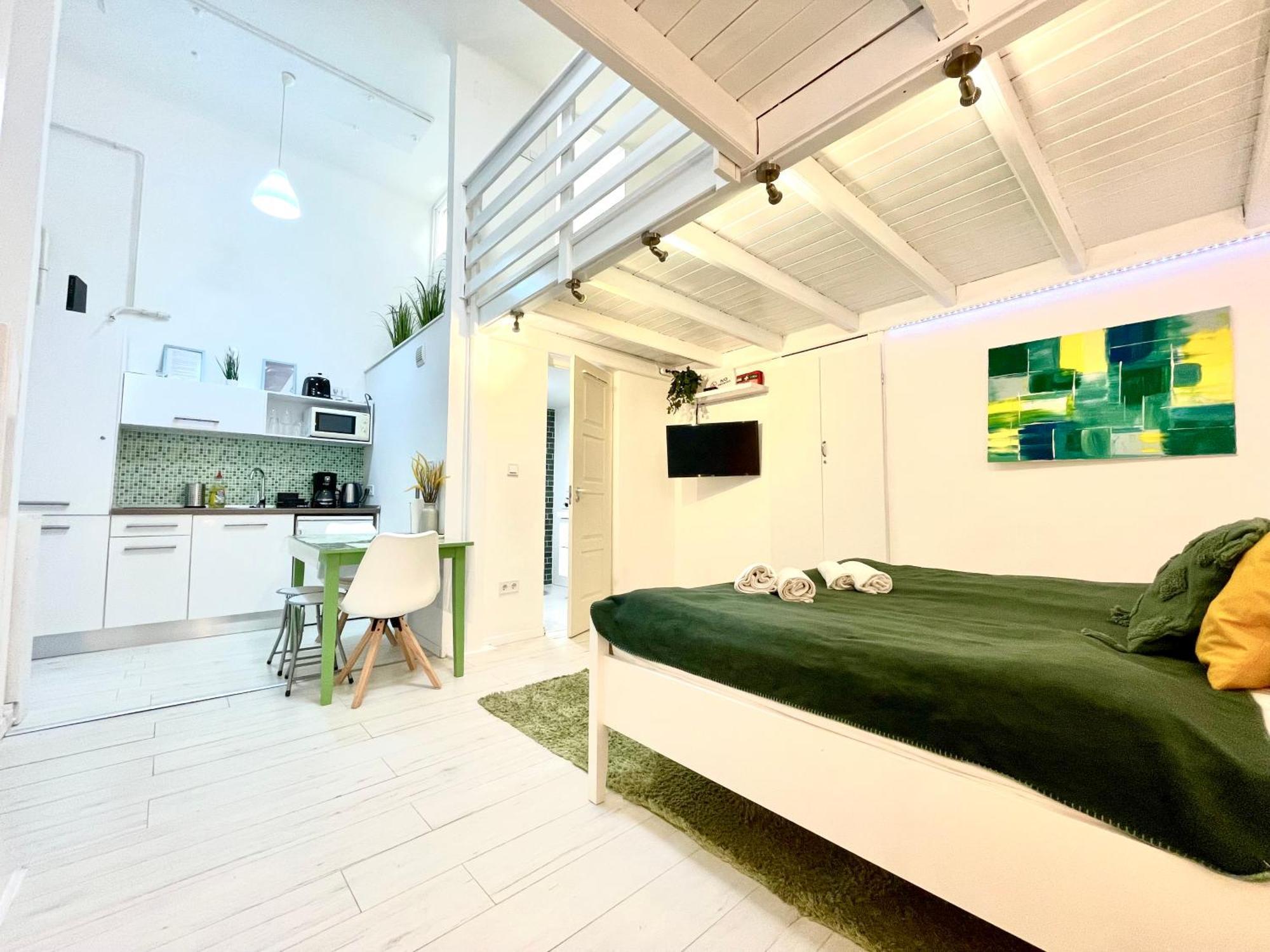 Teresian Apartment Near The Andrassy Street Free Air Conditioner Free Coffee Budapesta Exterior foto
